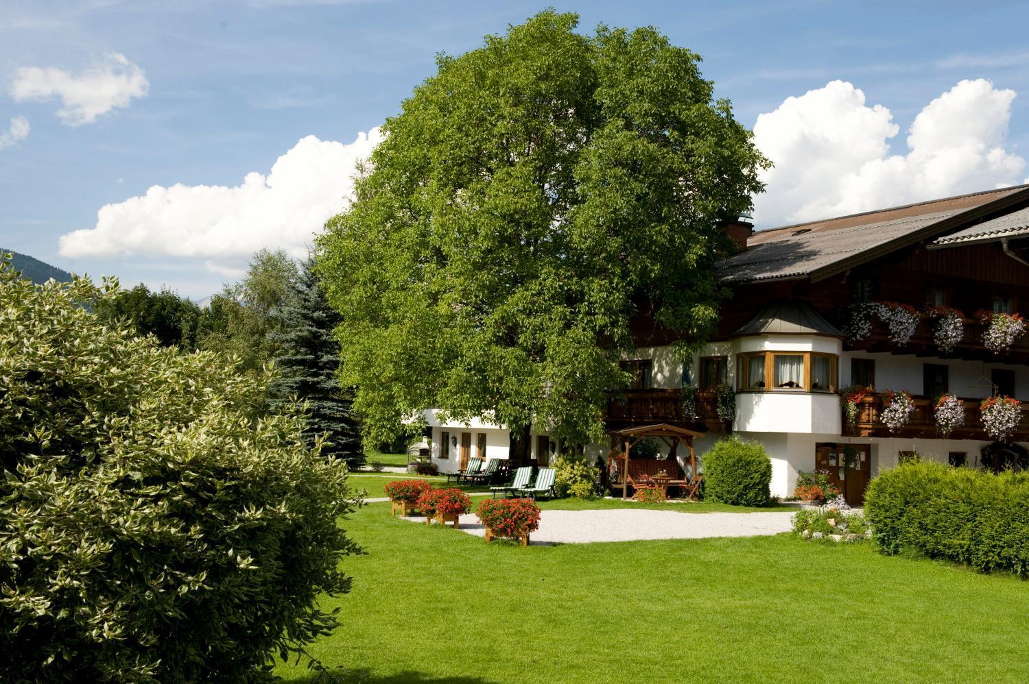 Gaestehaus Kastenhof Санкт Йохан им Понгау Екстериор снимка